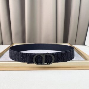 Christian Dior Riem